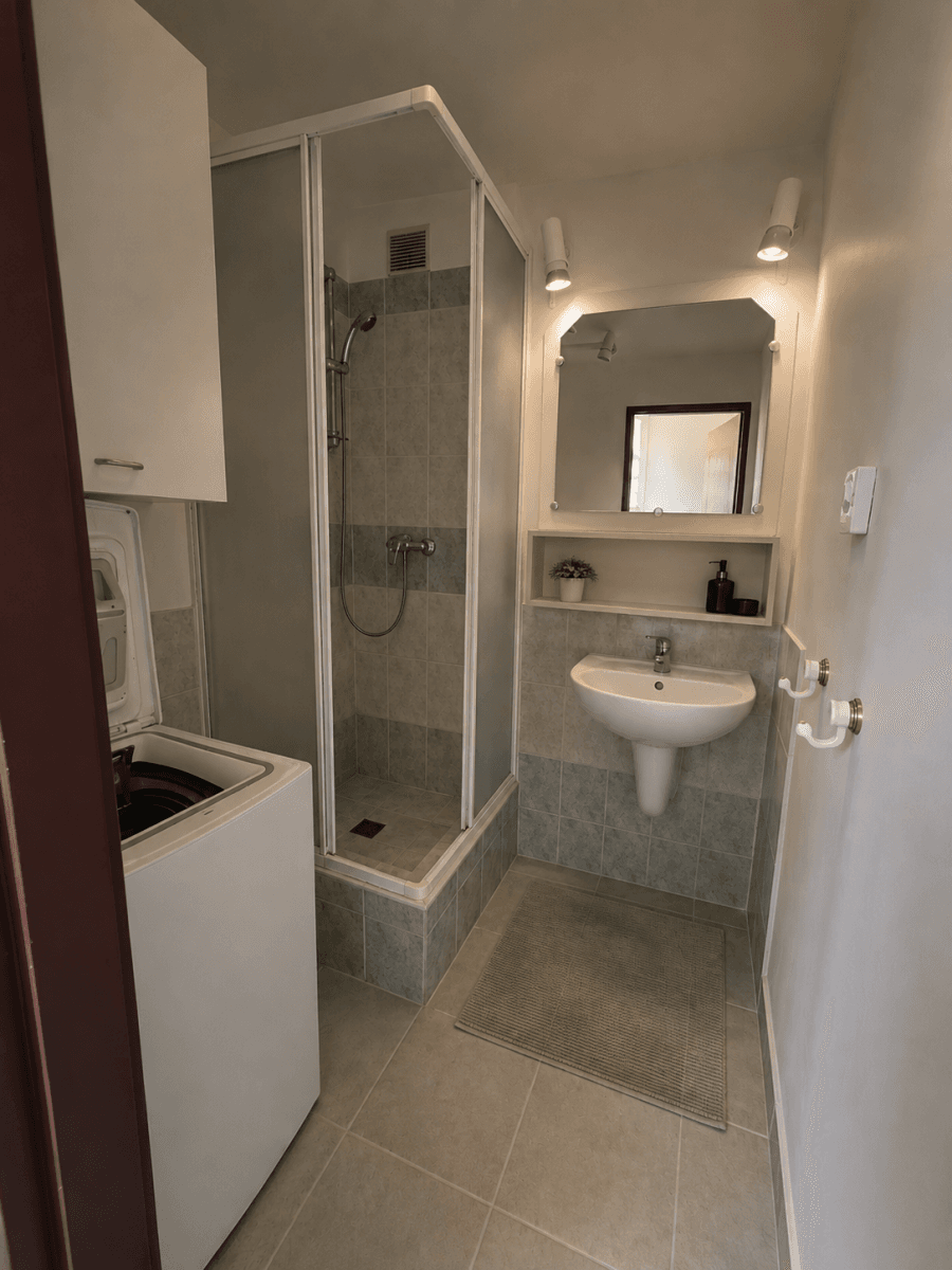 Pronájem bytu 3+1 90 m², U Pivovarské zahrady, Ústí nad Labem, Ústecký kraj Pronájem bytu 3+1 90 m², U Pivovarské zahrady, Ústí nad Labem, Ústecký kraj