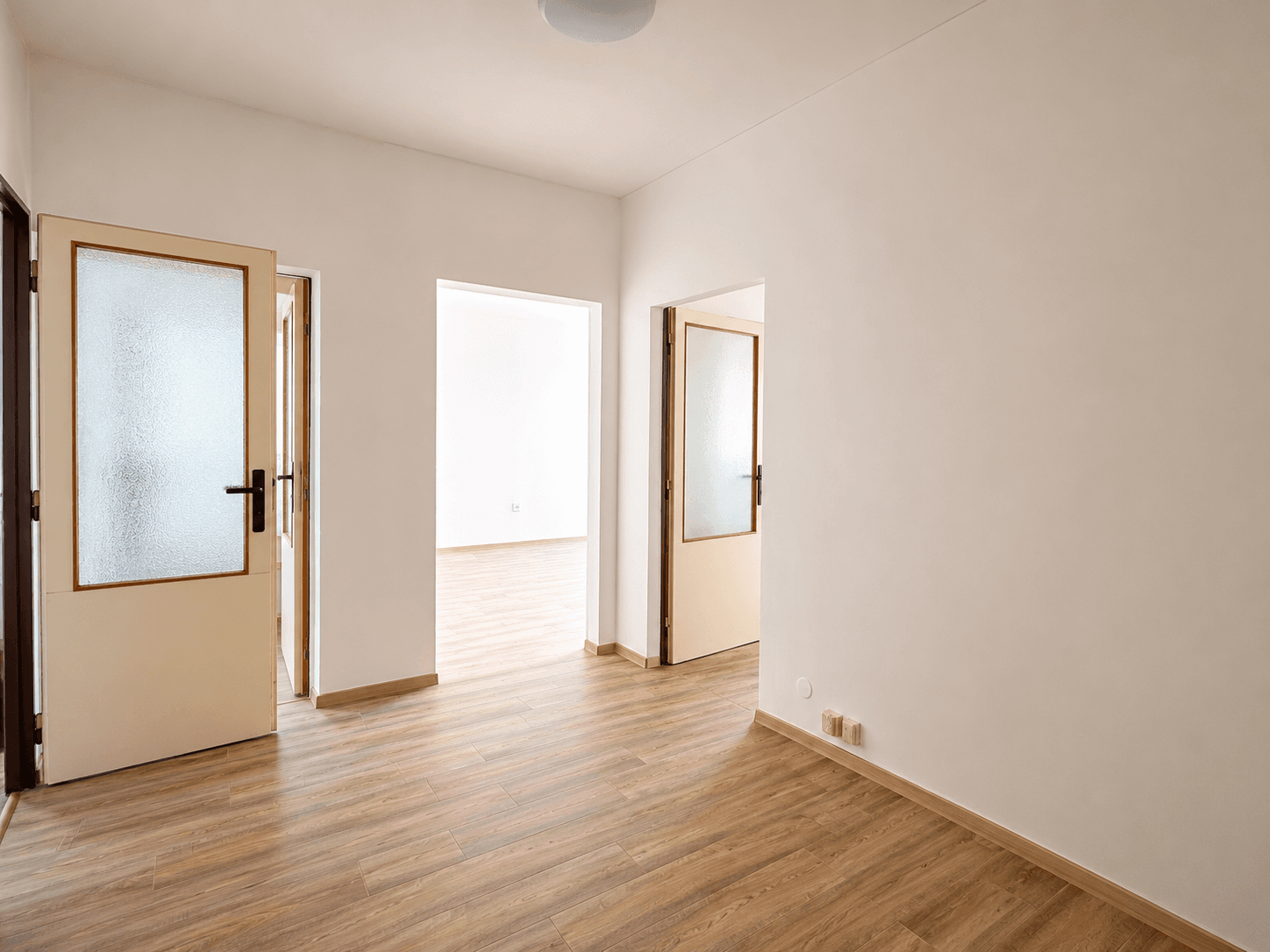 Pronájem bytu 3+1 90 m², U Pivovarské zahrady, Ústí nad Labem, Ústecký kraj Pronájem bytu 3+1 90 m², U Pivovarské zahrady, Ústí nad Labem, Ústecký kraj