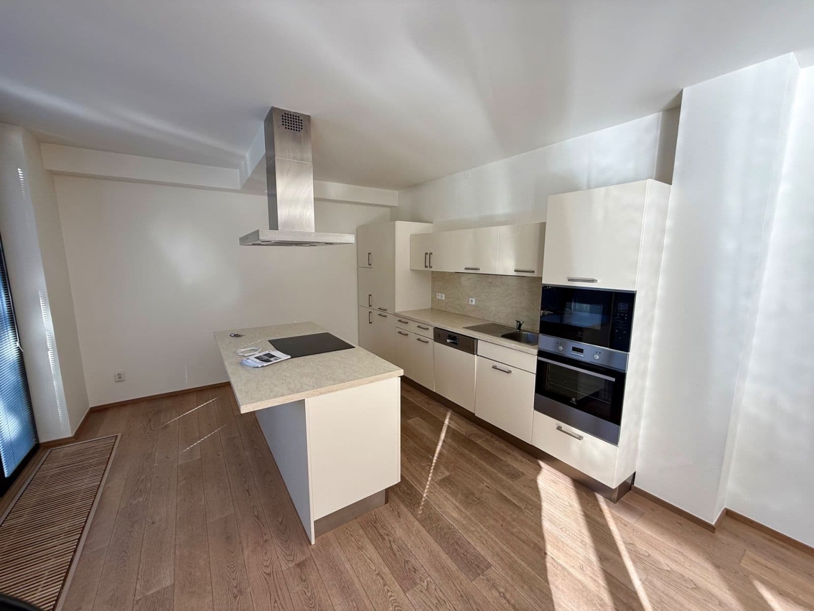 Pronájem bytu 3+kk 97 m², Ke Slivenci, Praha, Praha Pronájem bytu 3+kk 97 m², Ke Slivenci, Praha, Praha