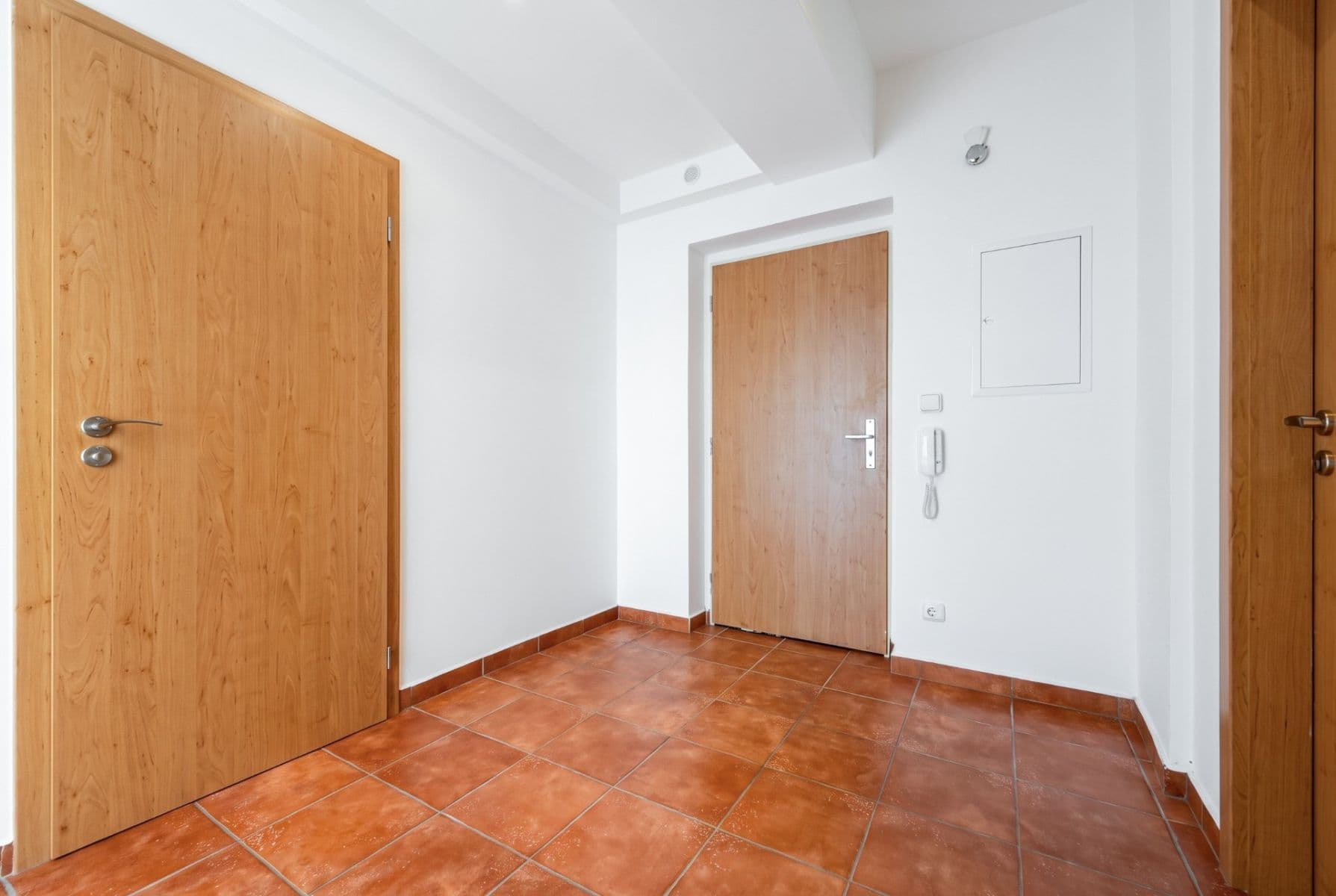 Prodej bytu 2+1 75 m², Primátorská, Praha, Praha Prodej bytu 2+1 75 m², Primátorská, Praha, Praha