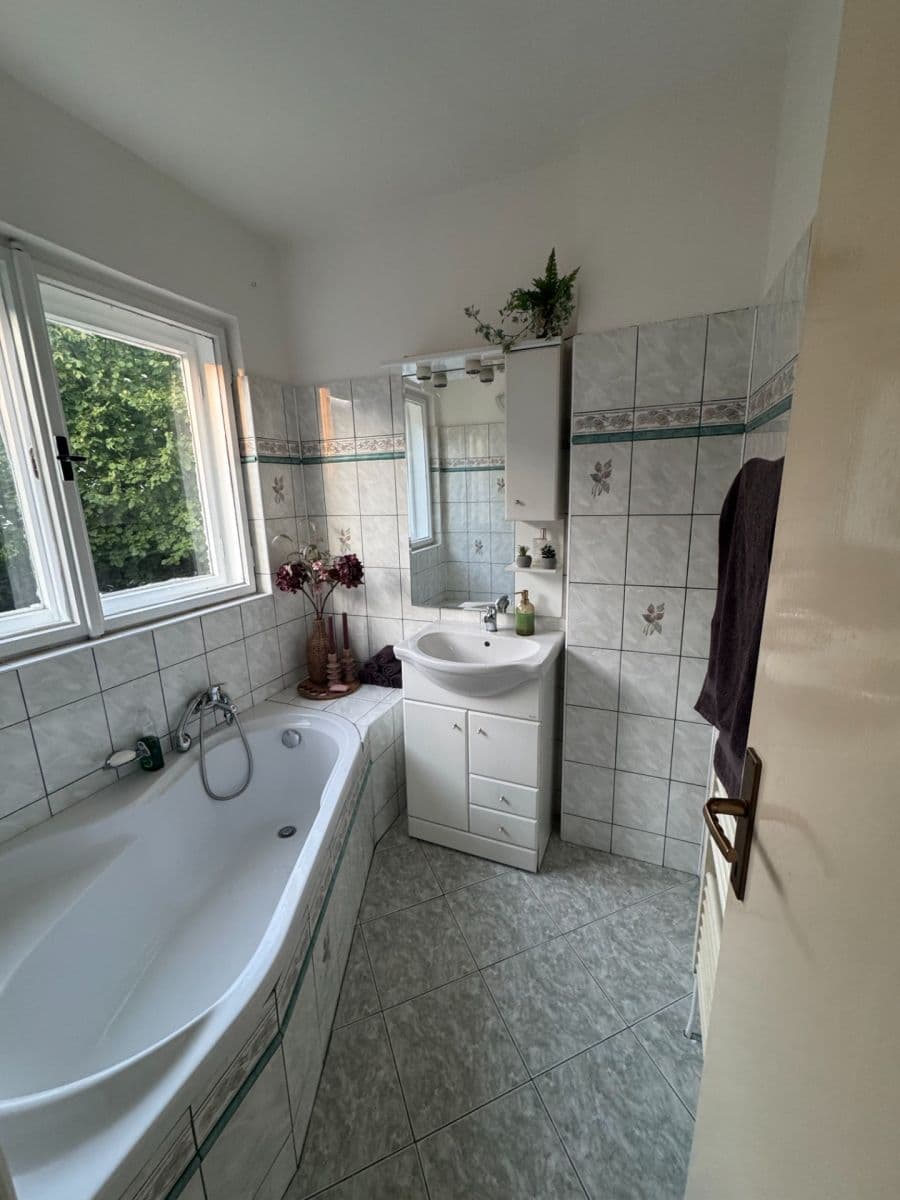 Prodej domu 208 m², pozemek 1.587 m², Bartošovice, Moravskoslezský kraj Prodej domu 208 m², pozemek 1.587 m², Bartošovice, Moravskoslezský kraj
