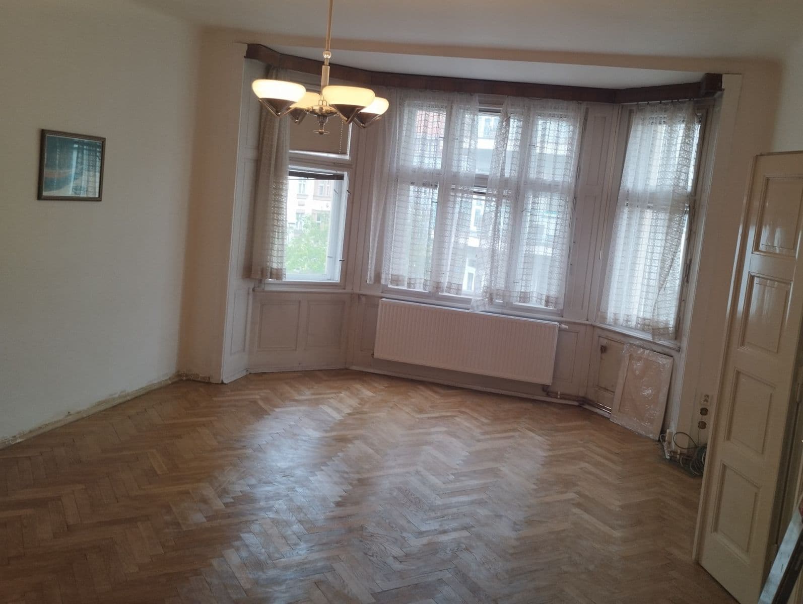 Pronájem bytu 4+1 129 m², Sudoměřská, Praha, Praha Pronájem bytu 4+1 129 m², Sudoměřská, Praha, Praha