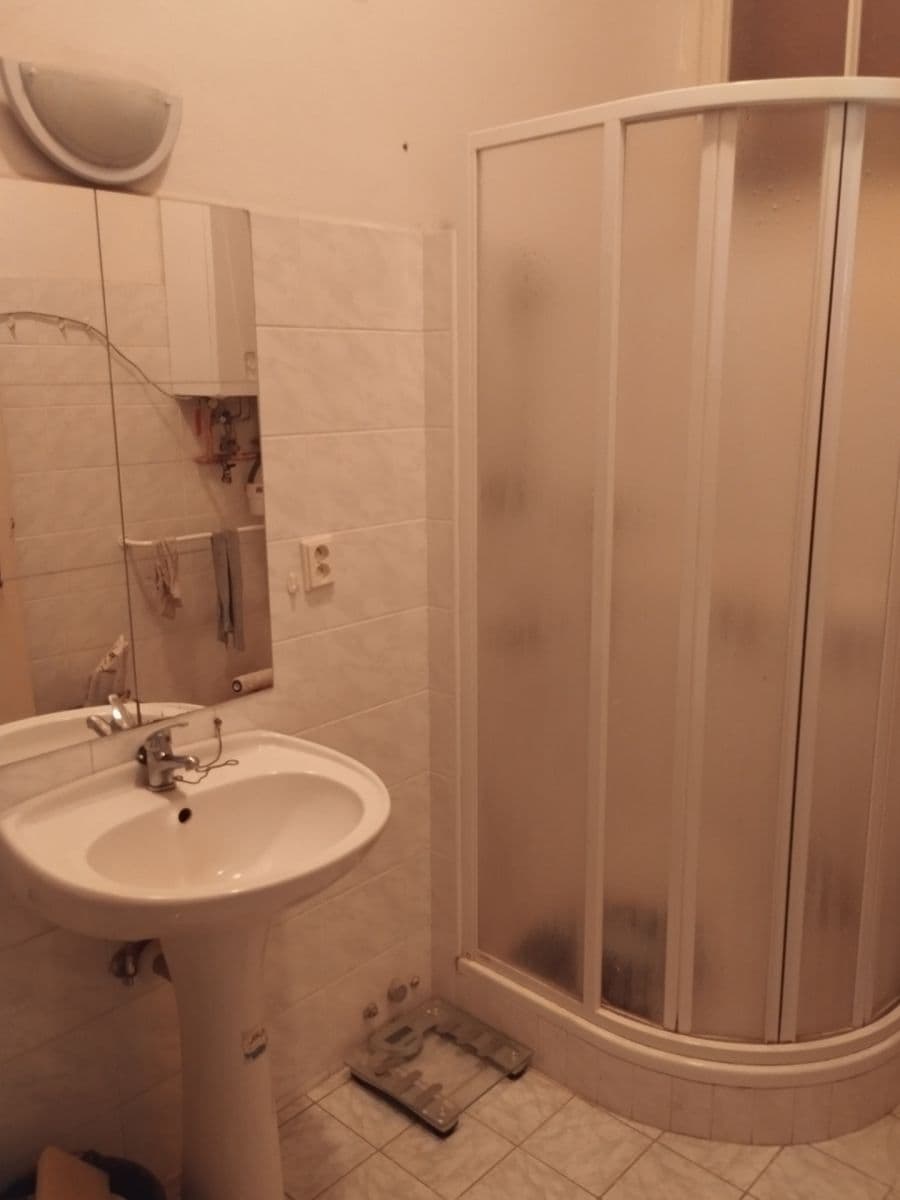 Pronájem bytu 4+1 129 m², Sudoměřská, Praha, Praha Pronájem bytu 4+1 129 m², Sudoměřská, Praha, Praha
