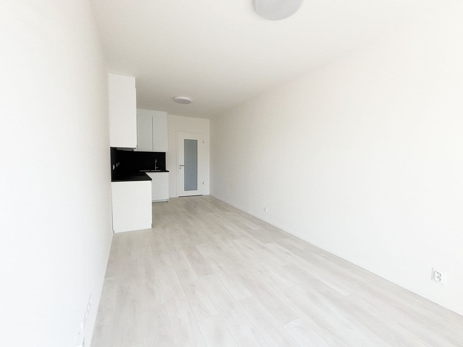 Pronájem bytu 1+kk 31 m², Českobrodská, Praha, Praha Pronájem bytu 1+kk 31 m², Českobrodská, Praha, Praha