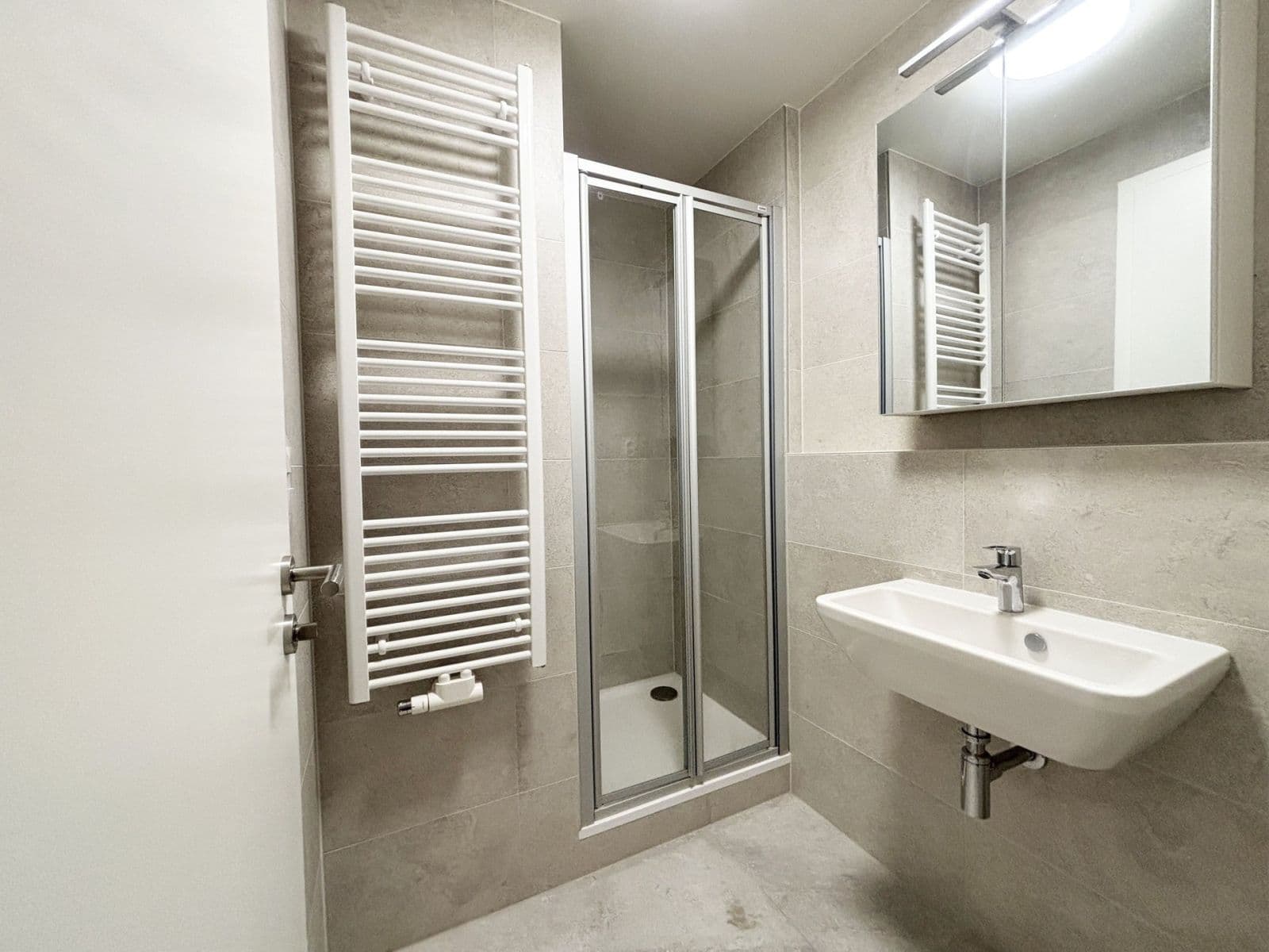Pronájem bytu 1+kk 31 m², Českobrodská, Praha, Praha Pronájem bytu 1+kk 31 m², Českobrodská, Praha, Praha