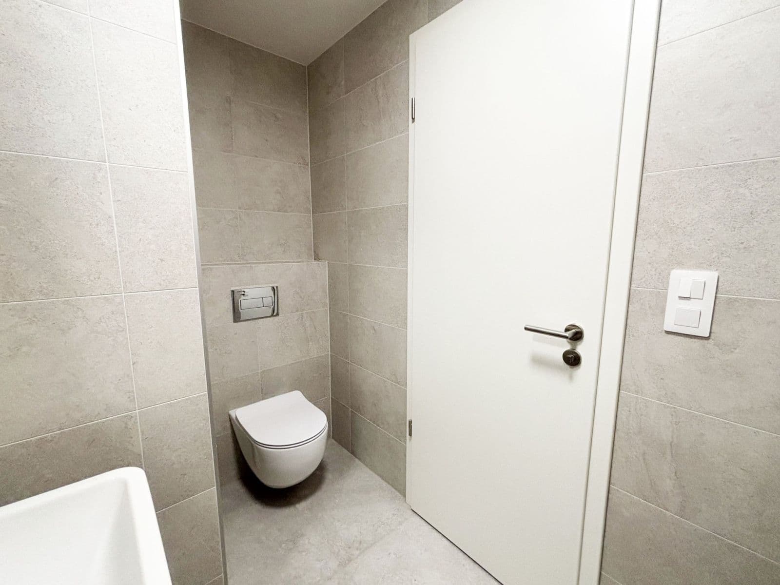 Pronájem bytu 1+kk 31 m², Českobrodská, Praha, Praha Pronájem bytu 1+kk 31 m², Českobrodská, Praha, Praha
