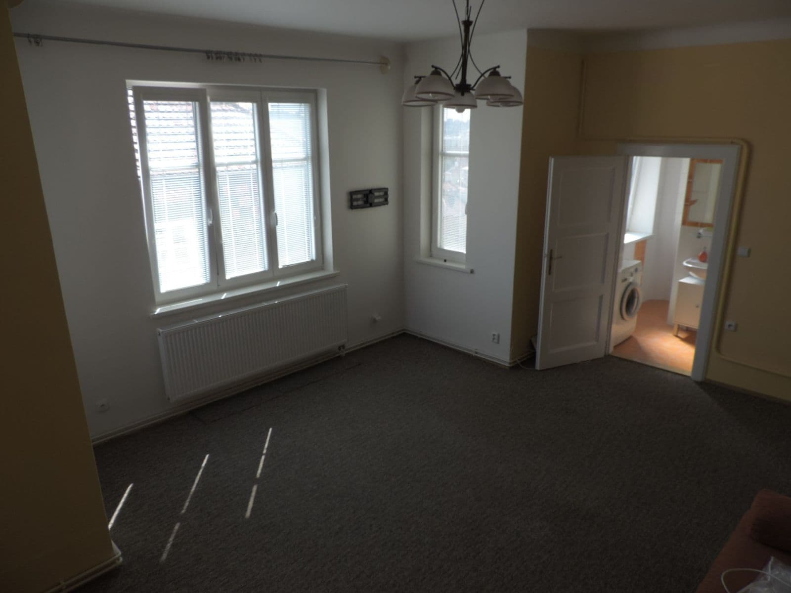 Pronájem bytu 1+1 53 m², Těsnohlídkova, Brno, Jihomoravský kraj Pronájem bytu 1+1 53 m², Těsnohlídkova, Brno, Jihomoravský kraj