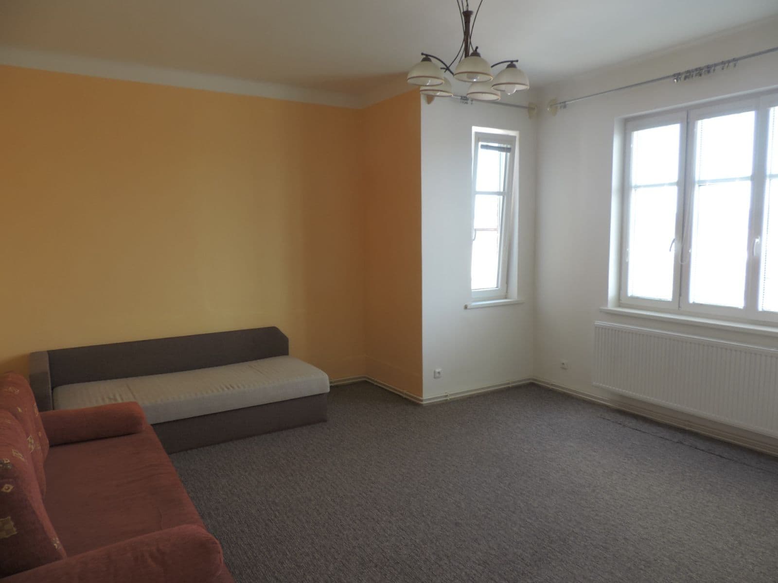 Pronájem bytu 1+1 53 m², Těsnohlídkova, Brno, Jihomoravský kraj Pronájem bytu 1+1 53 m², Těsnohlídkova, Brno, Jihomoravský kraj