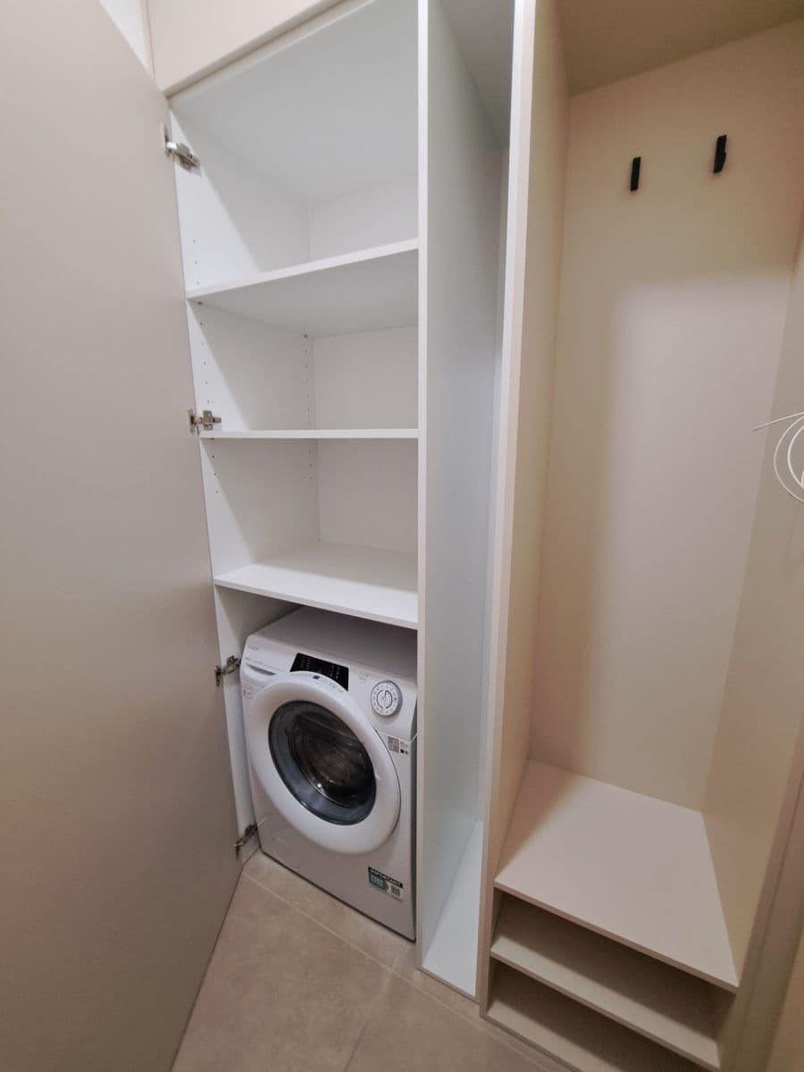 Pronájem bytu 1+kk 28 m², Vinohradská, Praha, Praha Pronájem bytu 1+kk 28 m², Vinohradská, Praha, Praha