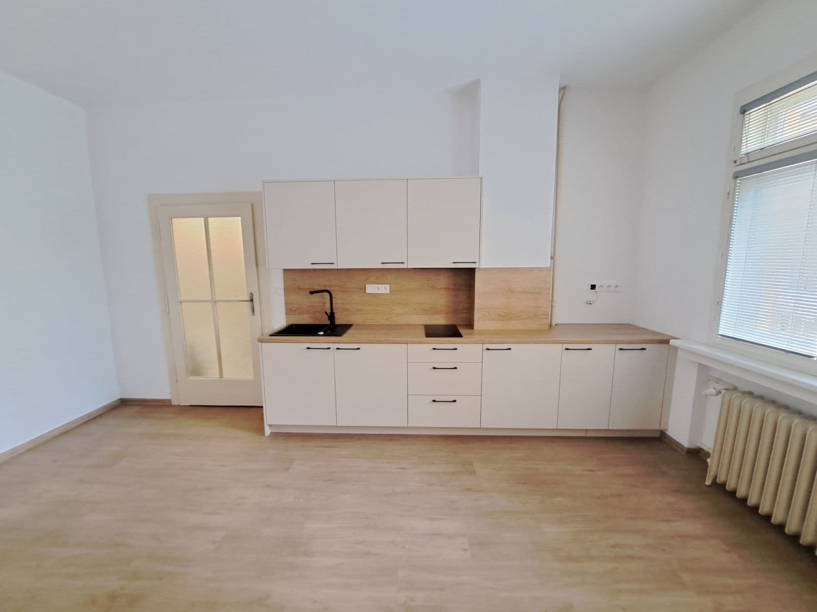 Pronájem bytu 1+kk 28 m², Vinohradská, Praha, Praha Pronájem bytu 1+kk 28 m², Vinohradská, Praha, Praha