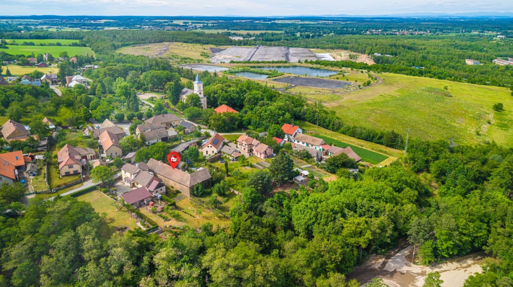 Prodej domu 309 m², pozemek 1.393 m², Chvaletice, Pardubický kraj Prodej domu 309 m², pozemek 1.393 m², Chvaletice, Pardubický kraj