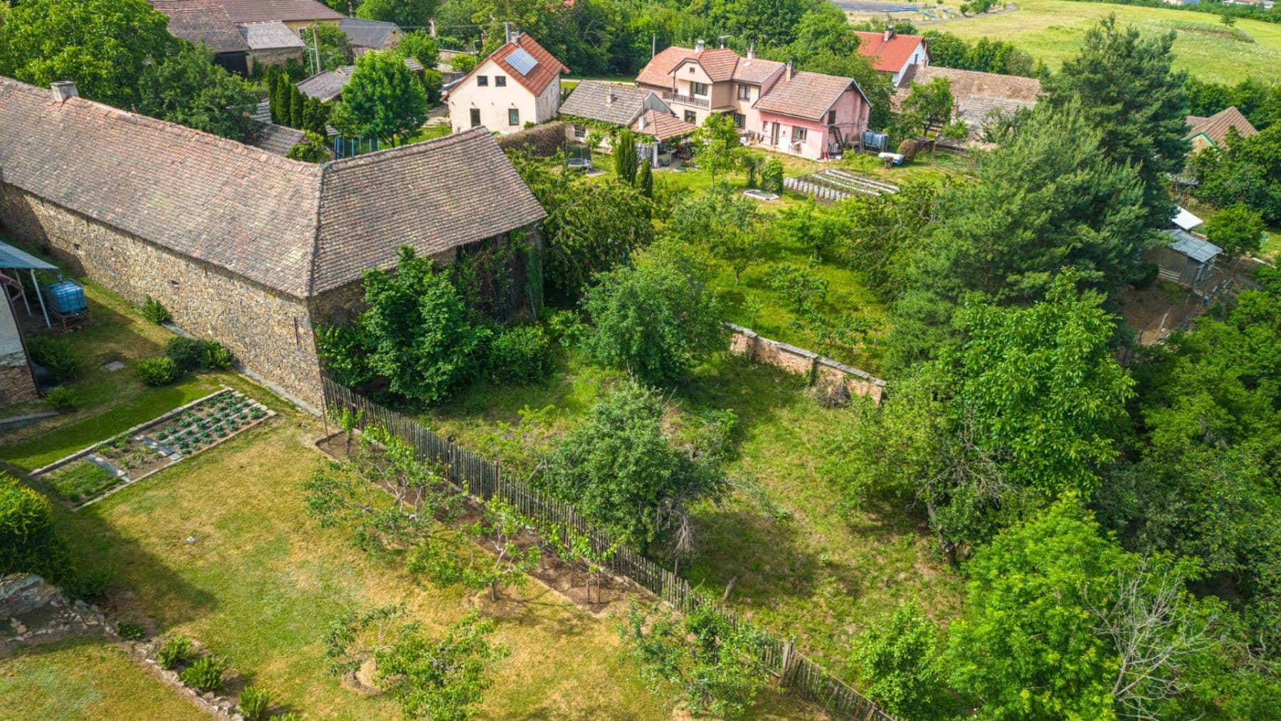 Prodej domu 309 m², pozemek 1.393 m², Chvaletice, Pardubický kraj Prodej domu 309 m², pozemek 1.393 m², Chvaletice, Pardubický kraj