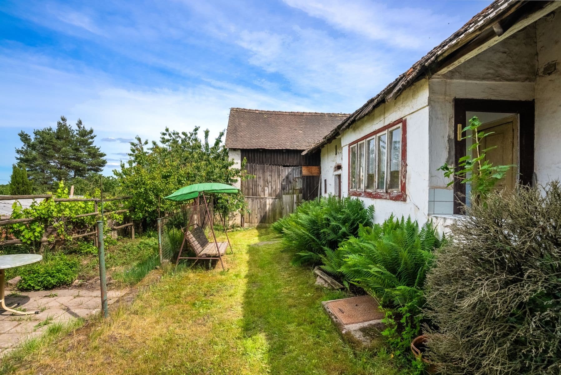 Prodej domu 309 m², pozemek 1.393 m², Chvaletice, Pardubický kraj Prodej domu 309 m², pozemek 1.393 m², Chvaletice, Pardubický kraj