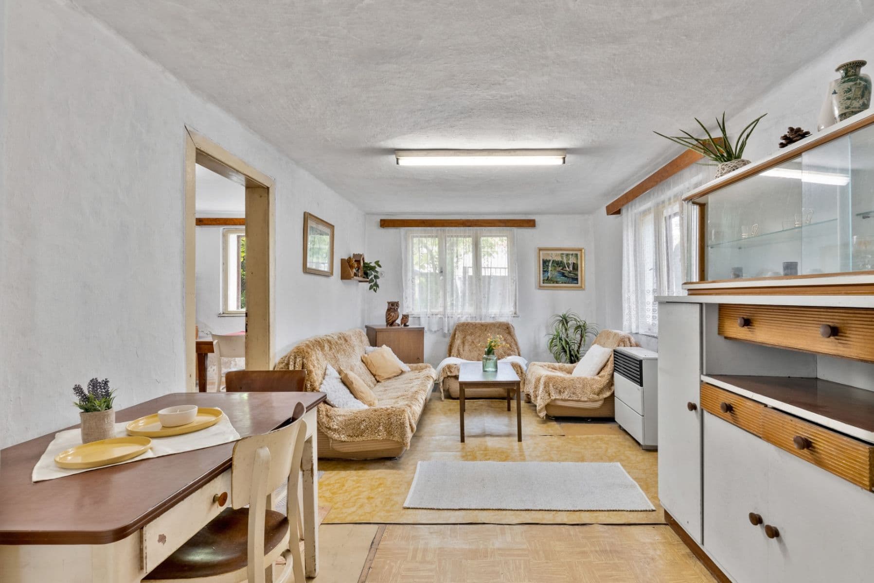Prodej domu 309 m², pozemek 1.393 m², Chvaletice, Pardubický kraj Prodej domu 309 m², pozemek 1.393 m², Chvaletice, Pardubický kraj