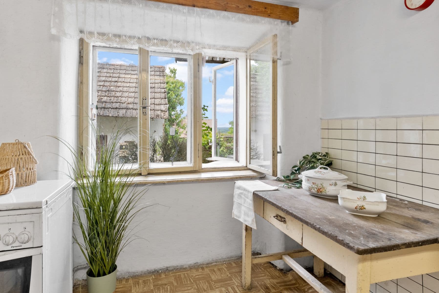 Prodej domu 309 m², pozemek 1.393 m², Chvaletice, Pardubický kraj Prodej domu 309 m², pozemek 1.393 m², Chvaletice, Pardubický kraj