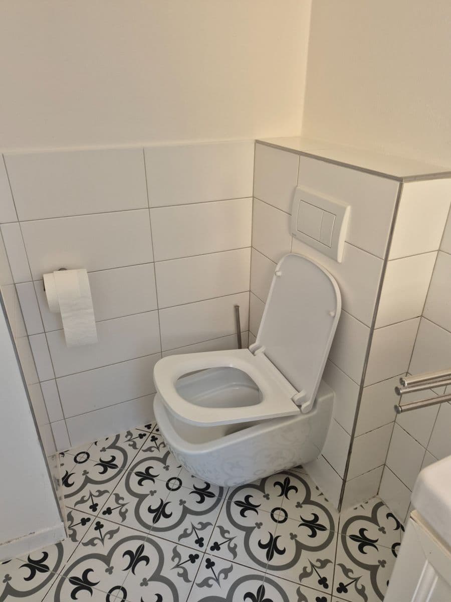 Pronájem domu 56 m², pozemek 900 m², Žižkova, Praha, Praha Pronájem domu 56 m², pozemek 900 m², Žižkova, Praha, Praha