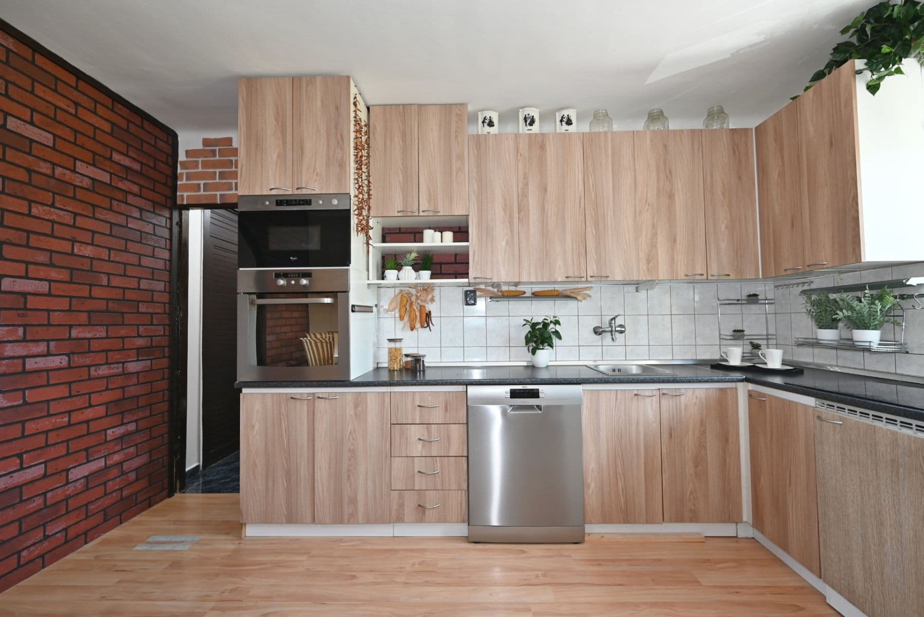 Pronájem bytu 2+1 50 m², Spojenců, Třebíč, Kraj Vysočina Pronájem bytu 2+1 50 m², Spojenců, Třebíč, Kraj Vysočina