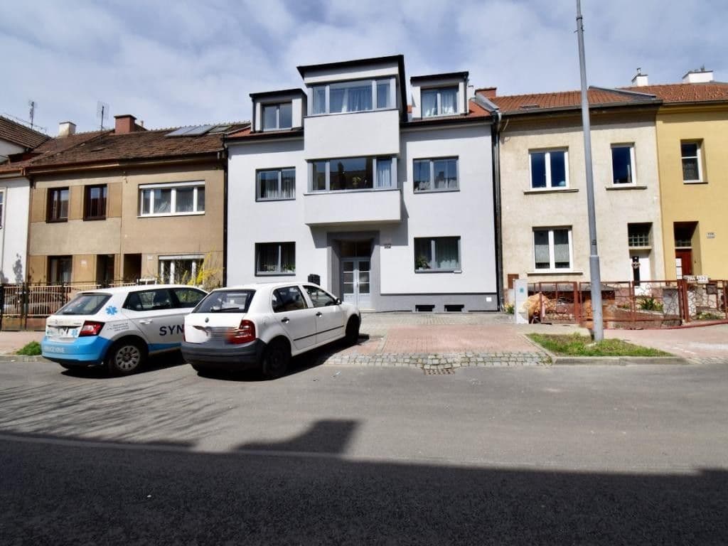 Pronájem bytu 2+kk 47 m², Skorkovského, Brno, Jihomoravský kraj Pronájem bytu 2+kk 47 m², Skorkovského, Brno, Jihomoravský kraj