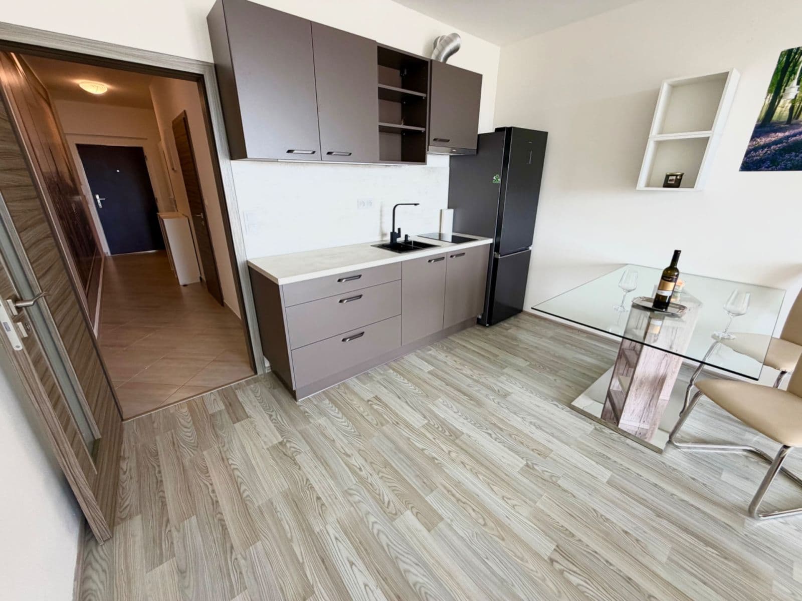 Pronájem bytu 1+kk 40 m², Hornoměcholupská, Praha, Praha Pronájem bytu 1+kk 40 m², Hornoměcholupská, Praha, Praha