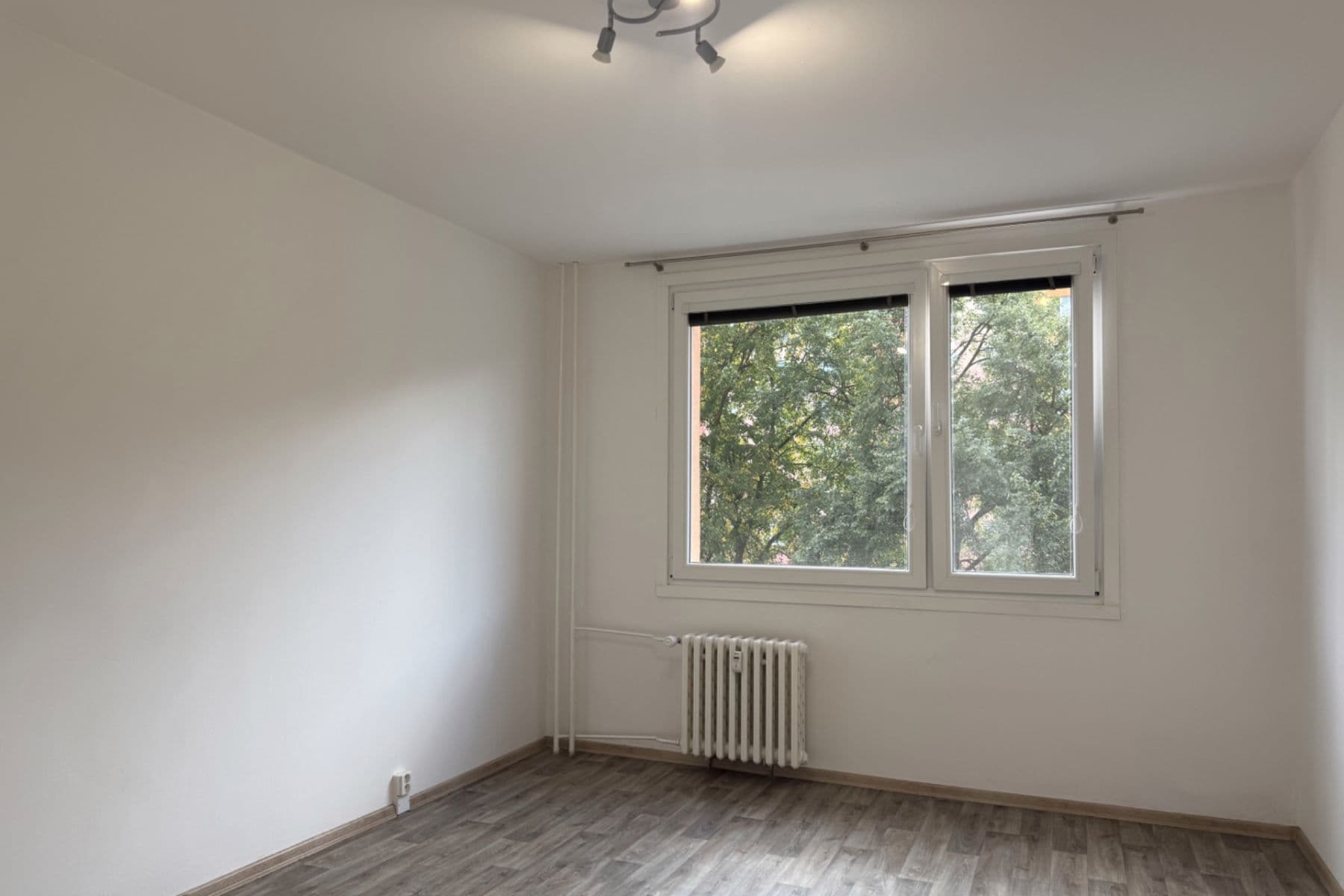 Pronájem bytu 2+1 59 m², Šípková, Ústí nad Labem, Ústecký kraj Pronájem bytu 2+1 59 m², Šípková, Ústí nad Labem, Ústecký kraj