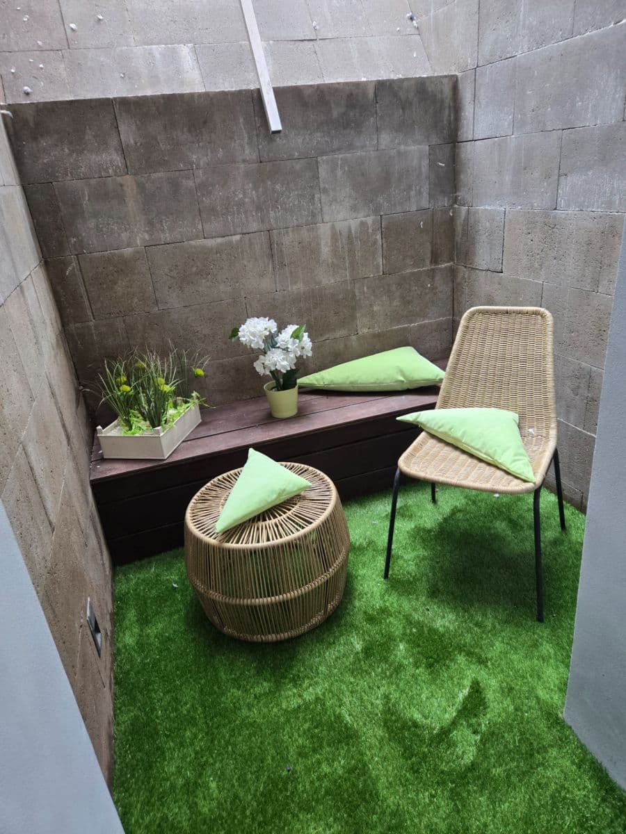 Prodej nebytového prostoru 26 m², Roháčova, Praha, Praha Prodej nebytového prostoru 26 m², Roháčova, Praha, Praha