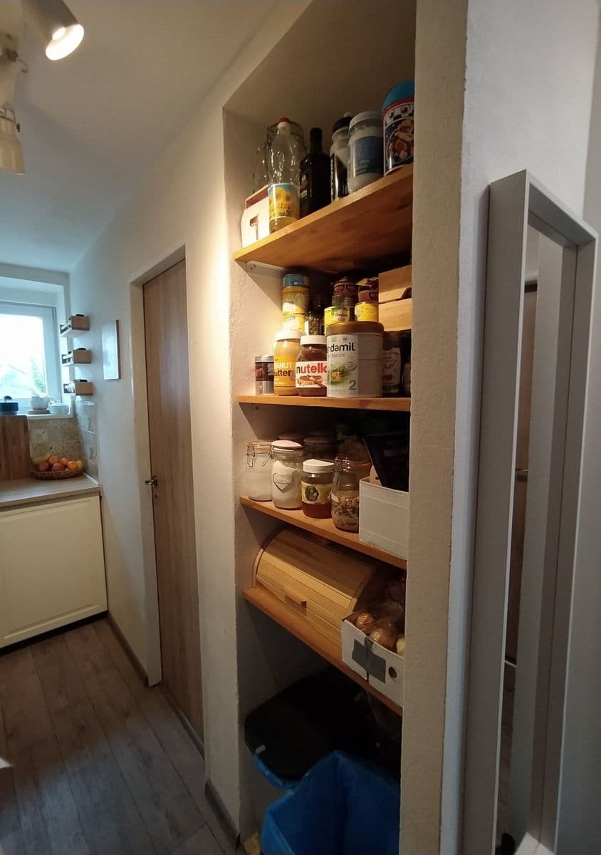 Prodej bytu 3+kk 56 m², Jana Žižky, Jince, Středočeský kraj Prodej bytu 3+kk 56 m², Jana Žižky, Jince, Středočeský kraj