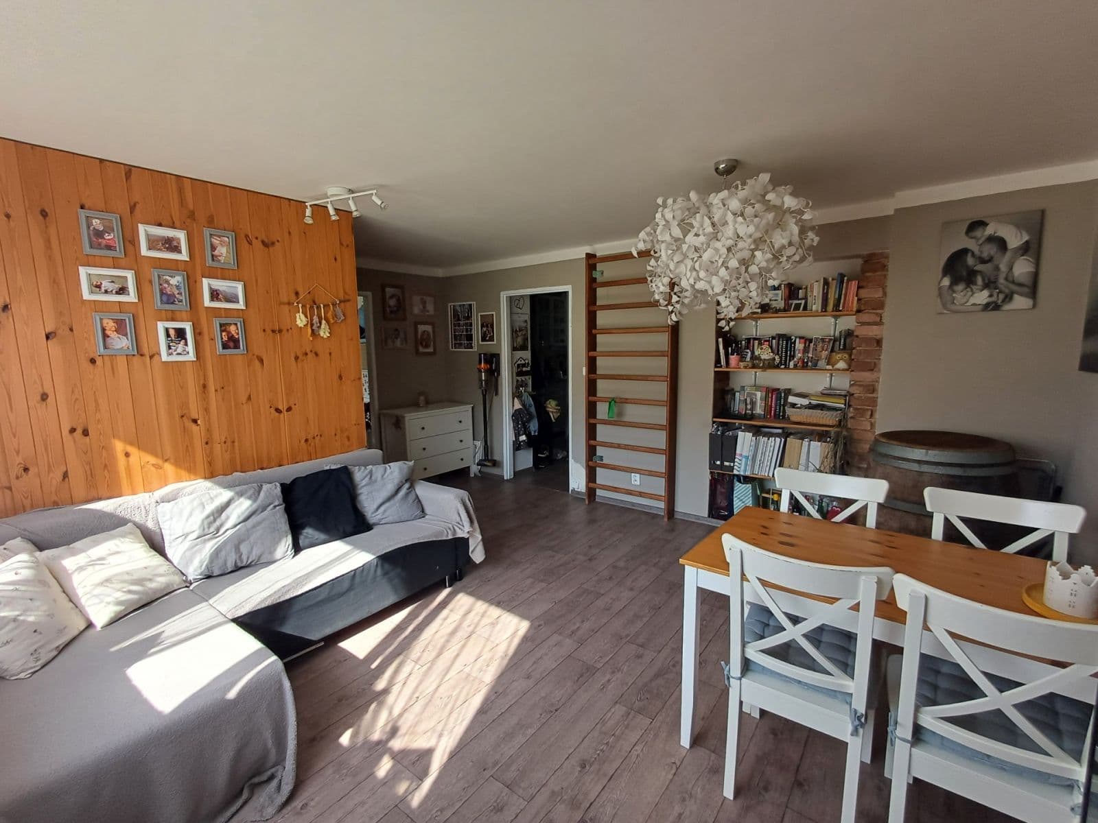 Prodej bytu 3+kk 56 m², Jana Žižky, Jince, Středočeský kraj Prodej bytu 3+kk 56 m², Jana Žižky, Jince, Středočeský kraj