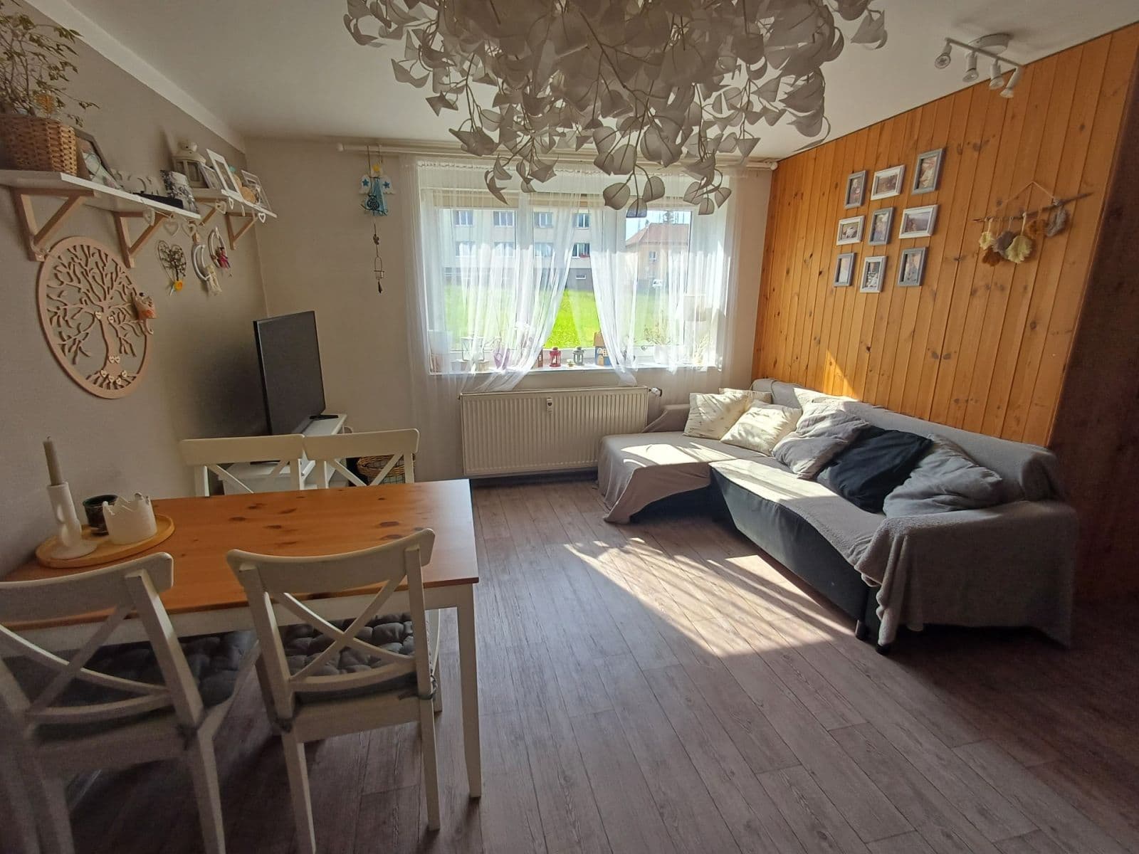 Prodej bytu 3+kk 56 m², Jana Žižky, Jince, Středočeský kraj Prodej bytu 3+kk 56 m², Jana Žižky, Jince, Středočeský kraj