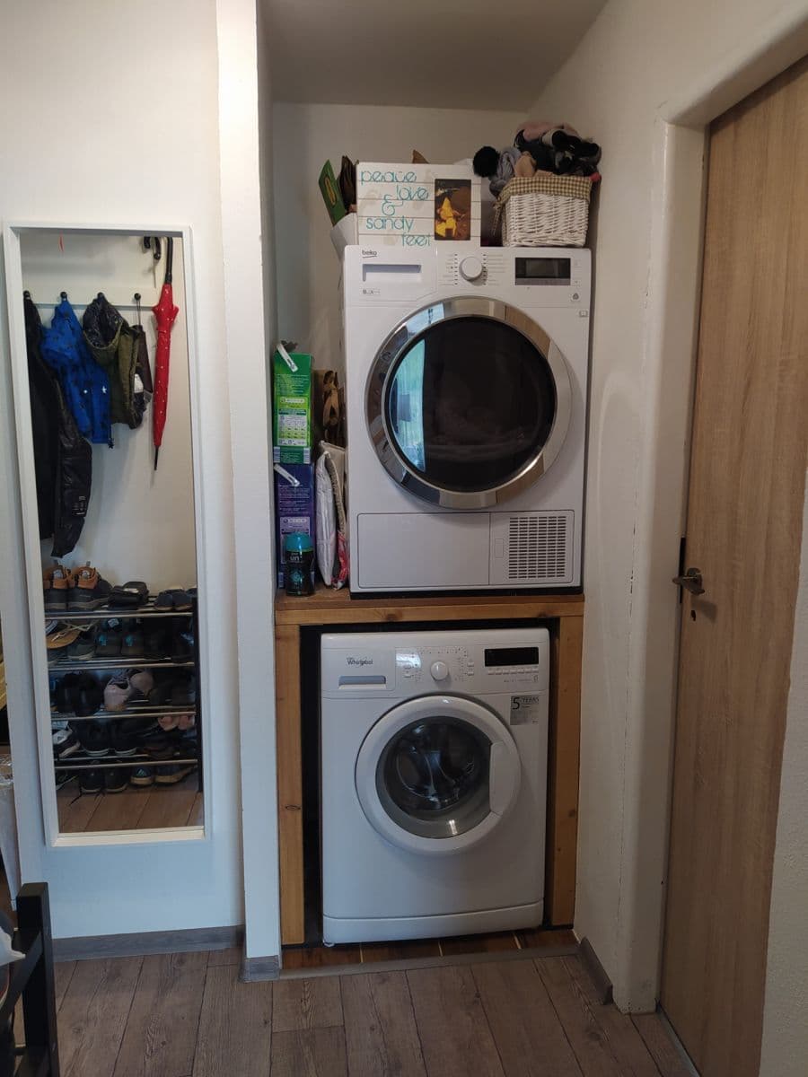 Prodej bytu 3+kk 56 m², Jana Žižky, Jince, Středočeský kraj Prodej bytu 3+kk 56 m², Jana Žižky, Jince, Středočeský kraj