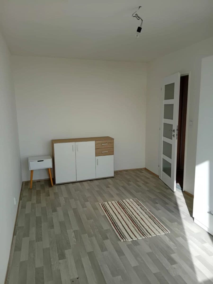 Pronájem bytu 3+1 65 m², Bojasova, Praha, Praha Pronájem bytu 3+1 65 m², Bojasova, Praha, Praha
