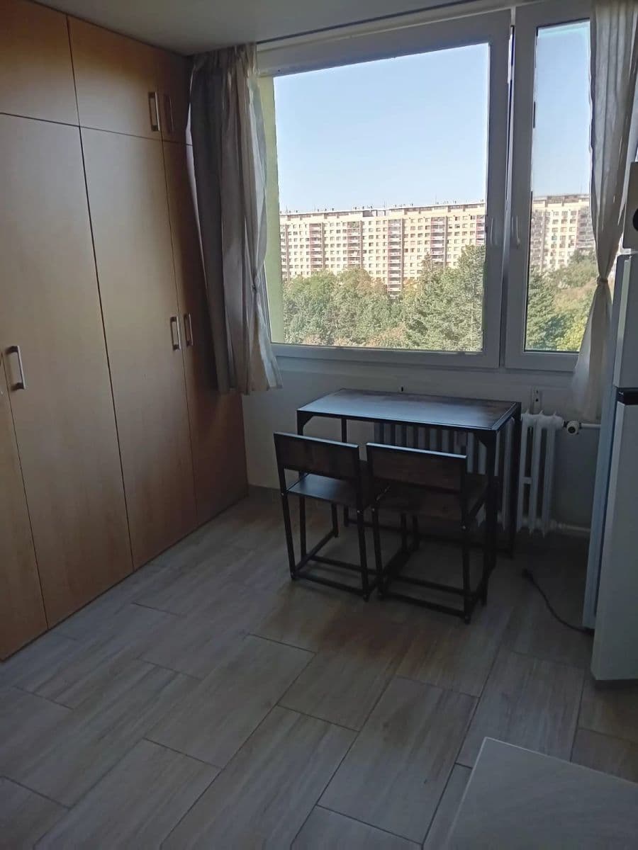 Pronájem bytu 3+1 65 m², Bojasova, Praha, Praha Pronájem bytu 3+1 65 m², Bojasova, Praha, Praha