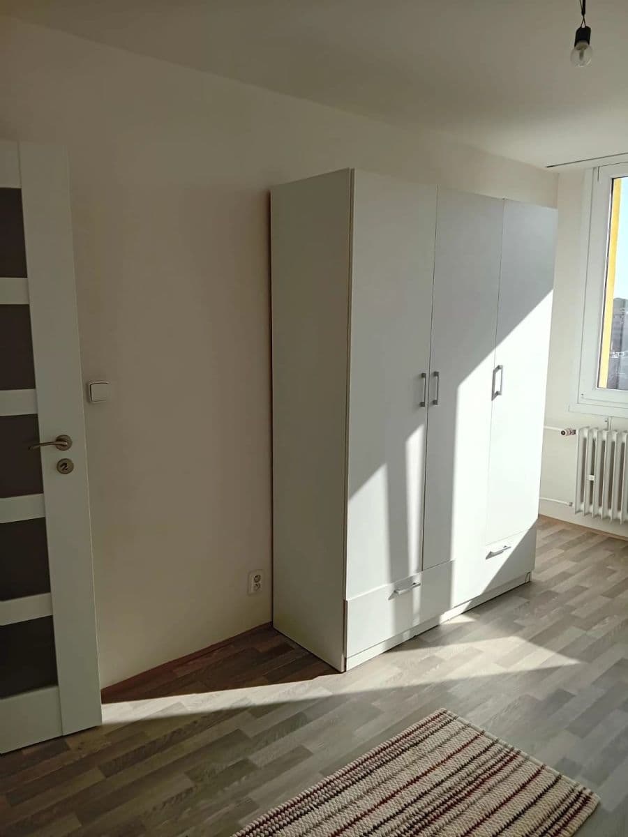 Pronájem bytu 3+1 65 m², Bojasova, Praha, Praha Pronájem bytu 3+1 65 m², Bojasova, Praha, Praha