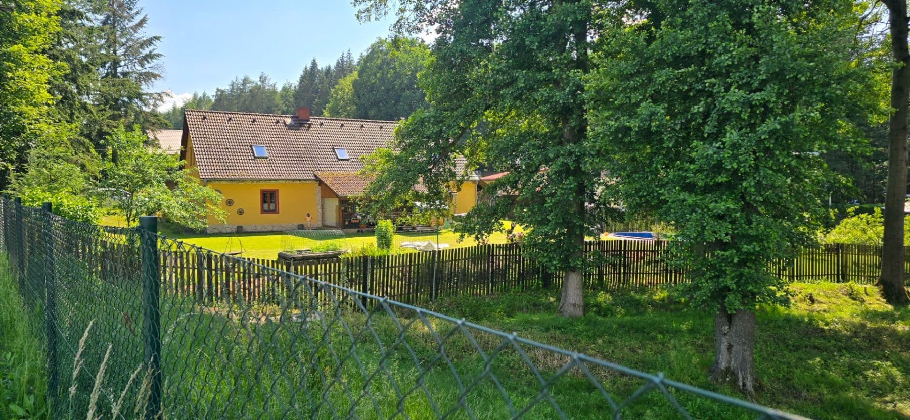 Prodej domu 180 m², pozemek 6.500 m², Žihle, Plzeňský kraj Prodej domu 180 m², pozemek 6.500 m², Žihle, Plzeňský kraj