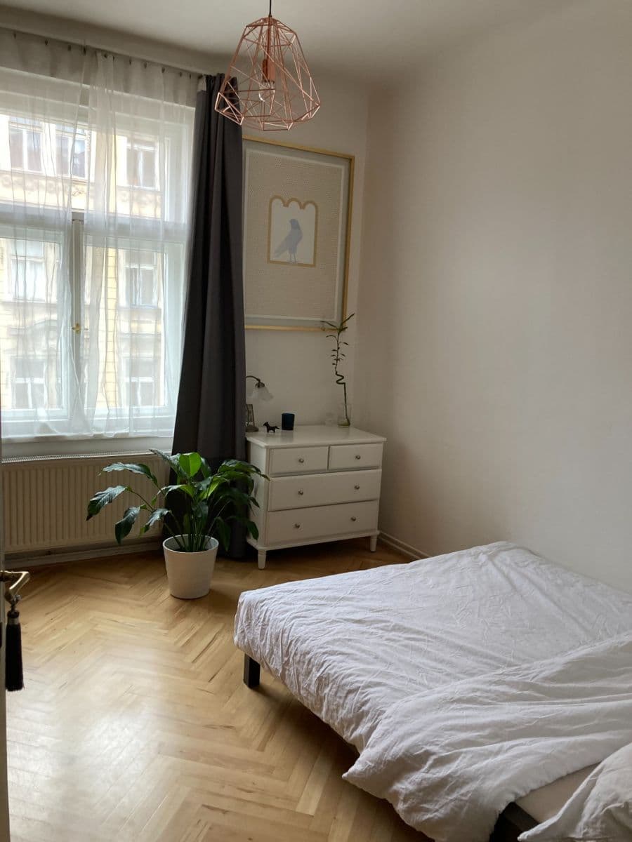 Prodej bytu 2+1 55 m², Žitomírská, Praha, Praha Prodej bytu 2+1 55 m², Žitomírská, Praha, Praha