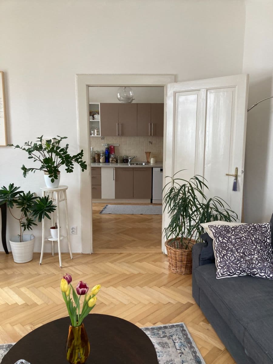 Prodej bytu 2+1 55 m², Žitomírská, Praha, Praha Prodej bytu 2+1 55 m², Žitomírská, Praha, Praha