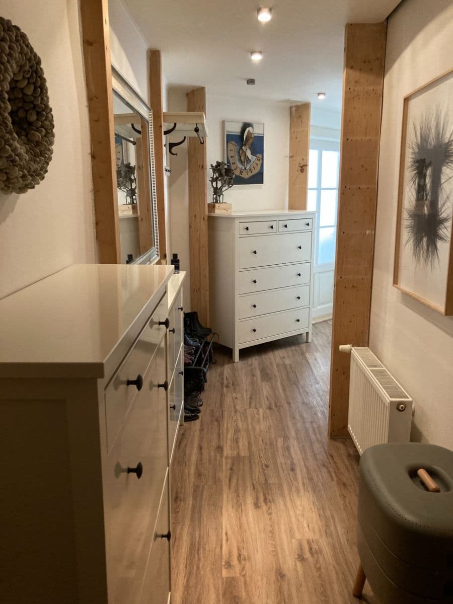 Prodej bytu 2+1 55 m², Žitomírská, Praha, Praha Prodej bytu 2+1 55 m², Žitomírská, Praha, Praha