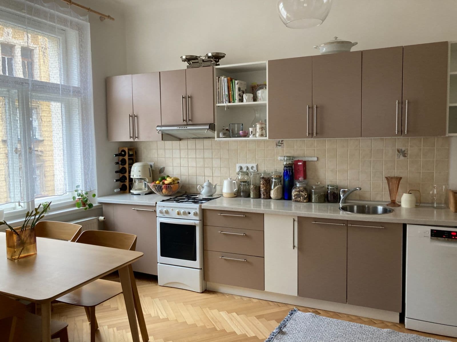 Prodej bytu 2+1 55 m², Žitomírská, Praha, Praha Prodej bytu 2+1 55 m², Žitomírská, Praha, Praha