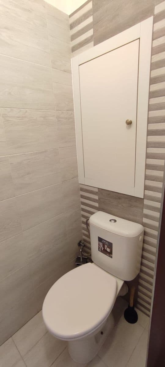 Pronájem bytu 3+1 72 m², Nádražní, Žďár nad Sázavou, Kraj Vysočina Pronájem bytu 3+1 72 m², Nádražní, Žďár nad Sázavou, Kraj Vysočina