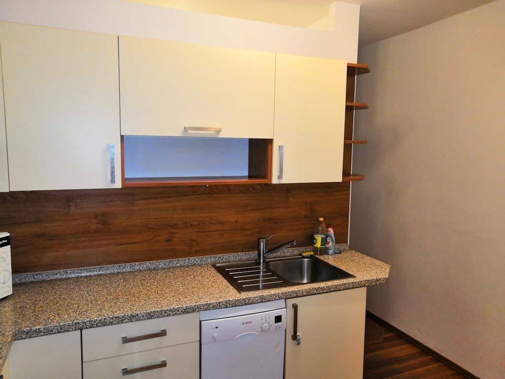 Pronájem bytu 2+1 56 m², Pod Bání, Praha, Praha Pronájem bytu 2+1 56 m², Pod Bání, Praha, Praha