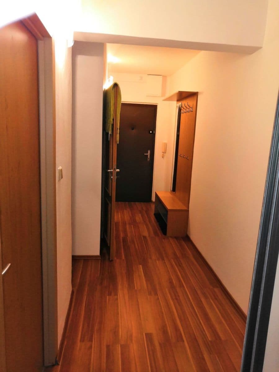 Pronájem bytu 2+1 56 m², Pod Bání, Praha, Praha Pronájem bytu 2+1 56 m², Pod Bání, Praha, Praha