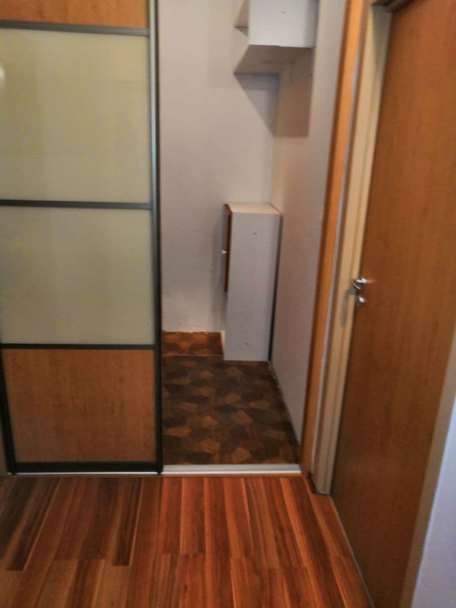Pronájem bytu 2+1 56 m², Pod Bání, Praha, Praha Pronájem bytu 2+1 56 m², Pod Bání, Praha, Praha