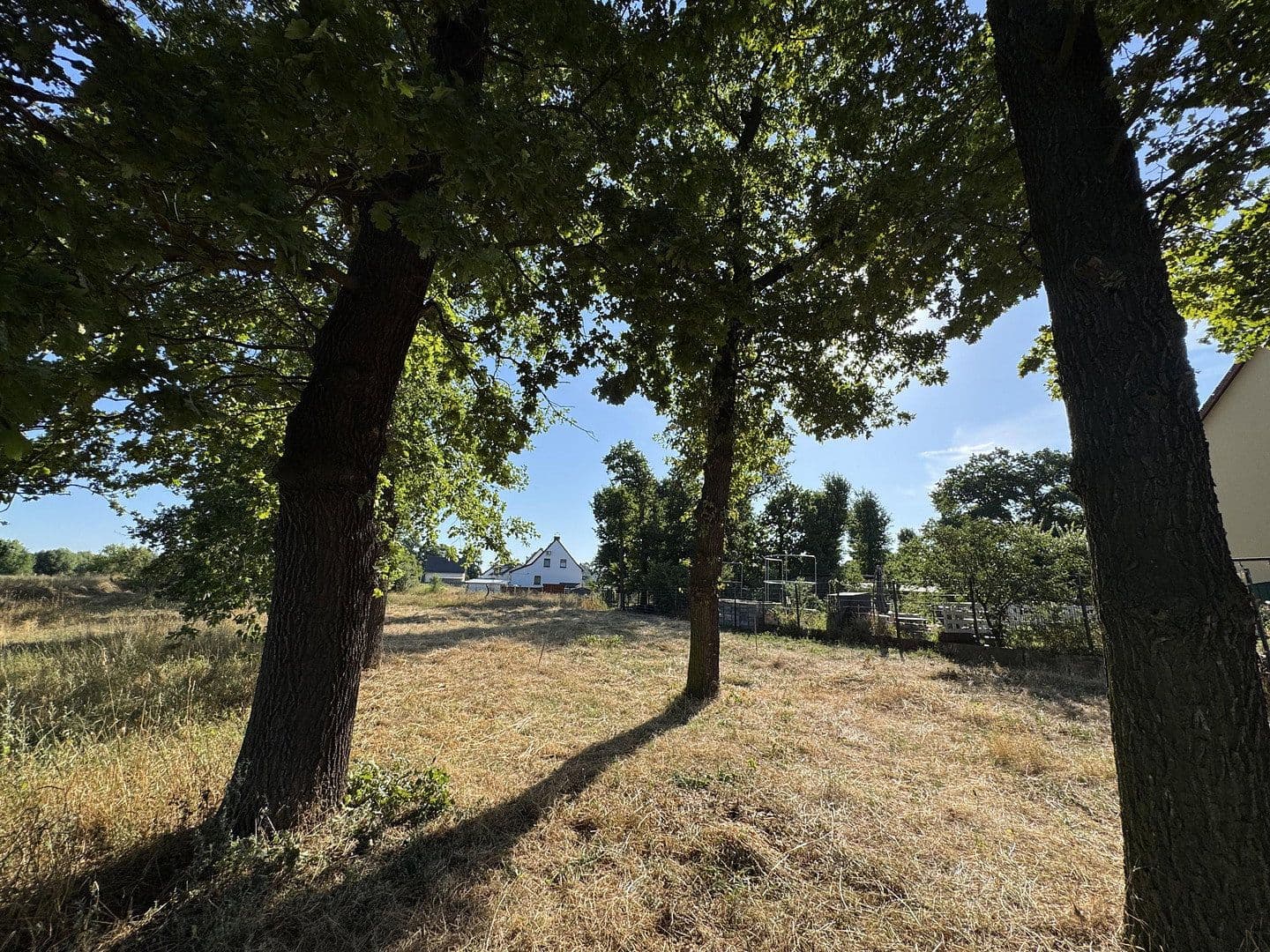 Prodej pozemku 400 m², Pfarrholz 12, Pegau, Sasko Prodej pozemku 400 m², Pfarrholz 12, Pegau, Sasko