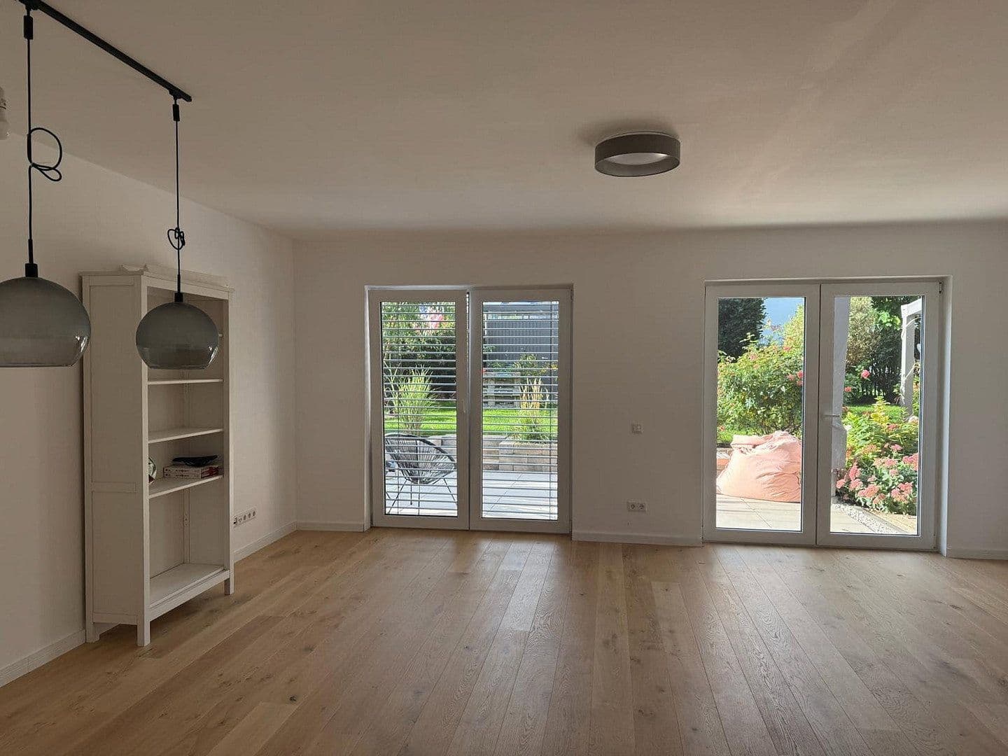 Pronájem domu 120 m², pozemek 250 m², Friedberg (Hessen), Hessen Pronájem domu 120 m², pozemek 250 m², Friedberg (Hessen), Hessen
