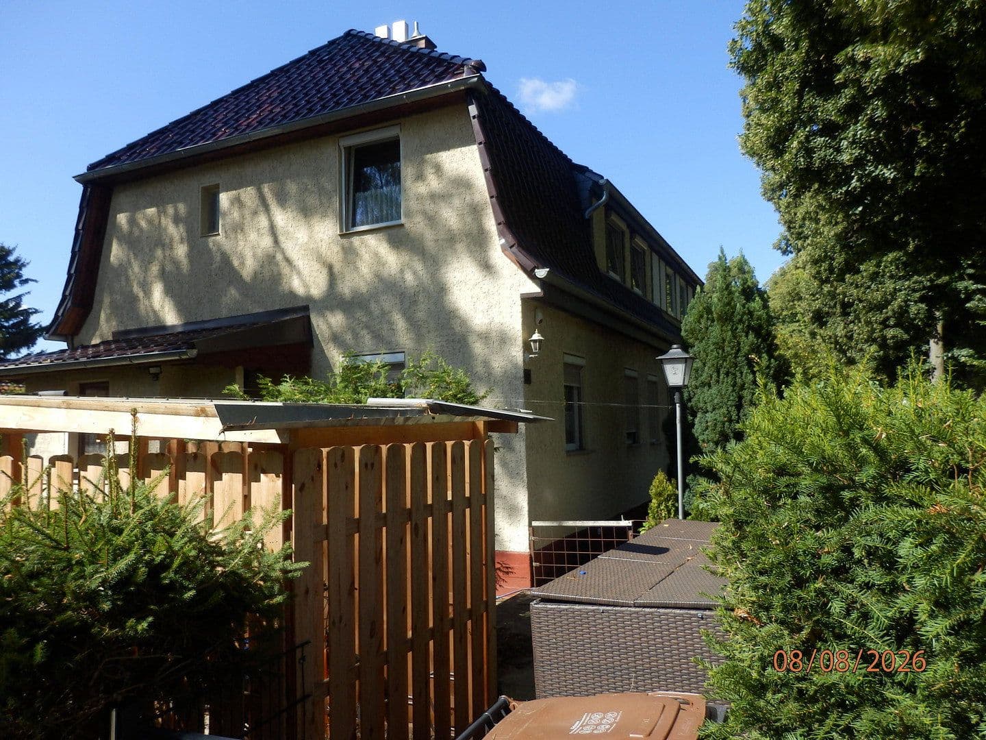 Prodej domu 72 m², pozemek 404 m², Bästleinsstraße 17, Hohen Neuendorf, Braniborsko Prodej domu 72 m², pozemek 404 m², Bästleinsstraße 17, Hohen Neuendorf, Braniborsko