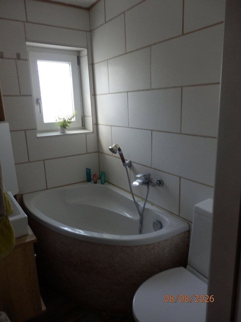 Prodej domu 72 m², pozemek 404 m², Bästleinsstraße 17, Hohen Neuendorf, Braniborsko Prodej domu 72 m², pozemek 404 m², Bästleinsstraße 17, Hohen Neuendorf, Braniborsko