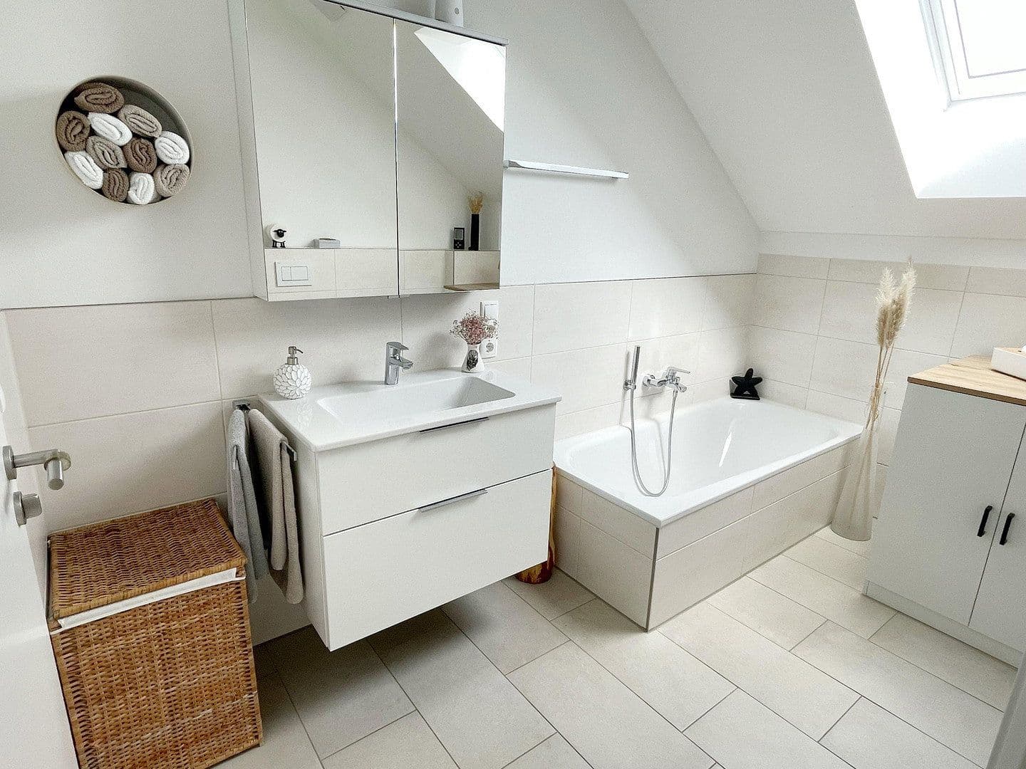 Pronájem bytu 3+1 95 m², Hohenthann, Bavorsko Pronájem bytu 3+1 95 m², Hohenthann, Bavorsko