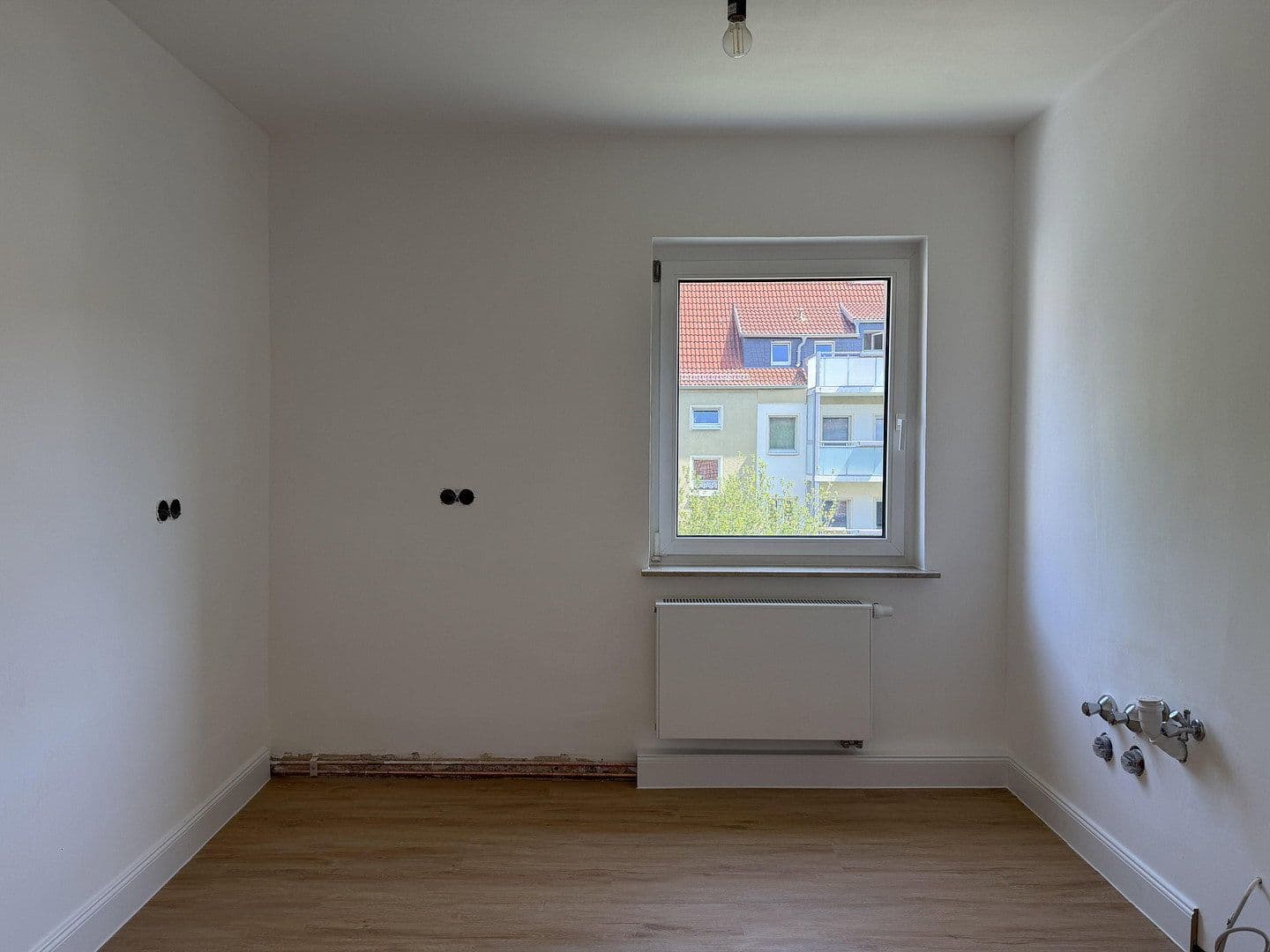 Prodej bytu 3+1 77 m², Erfurt, Durynsko Prodej bytu 3+1 77 m², Erfurt, Durynsko
