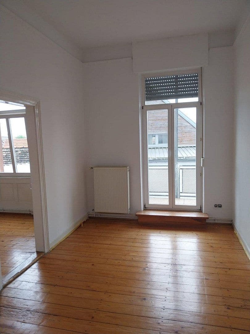 Pronájem bytu 3+kk 96 m², Hinterhofstr. 71, Eich, Porýní-Falc Pronájem bytu 3+kk 96 m², Hinterhofstr. 71, Eich, Porýní-Falc