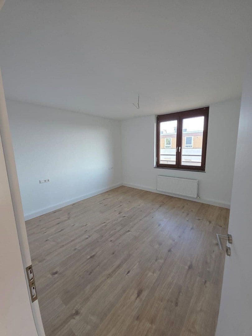 Pronájem bytu 2+1 65 m², Neckarsulm, Bádensko-Württembersko Pronájem bytu 2+1 65 m², Neckarsulm, Bádensko-Württembersko