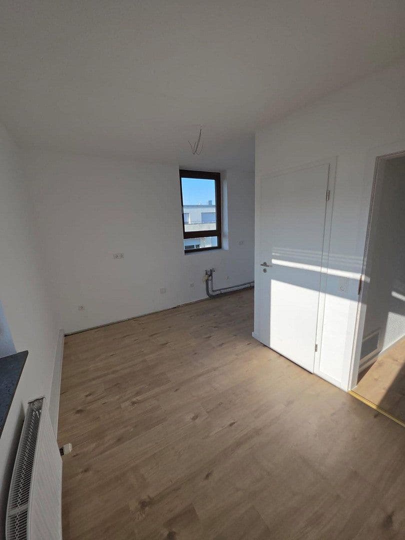 Pronájem bytu 2+1 65 m², Neckarsulm, Bádensko-Württembersko Pronájem bytu 2+1 65 m², Neckarsulm, Bádensko-Württembersko